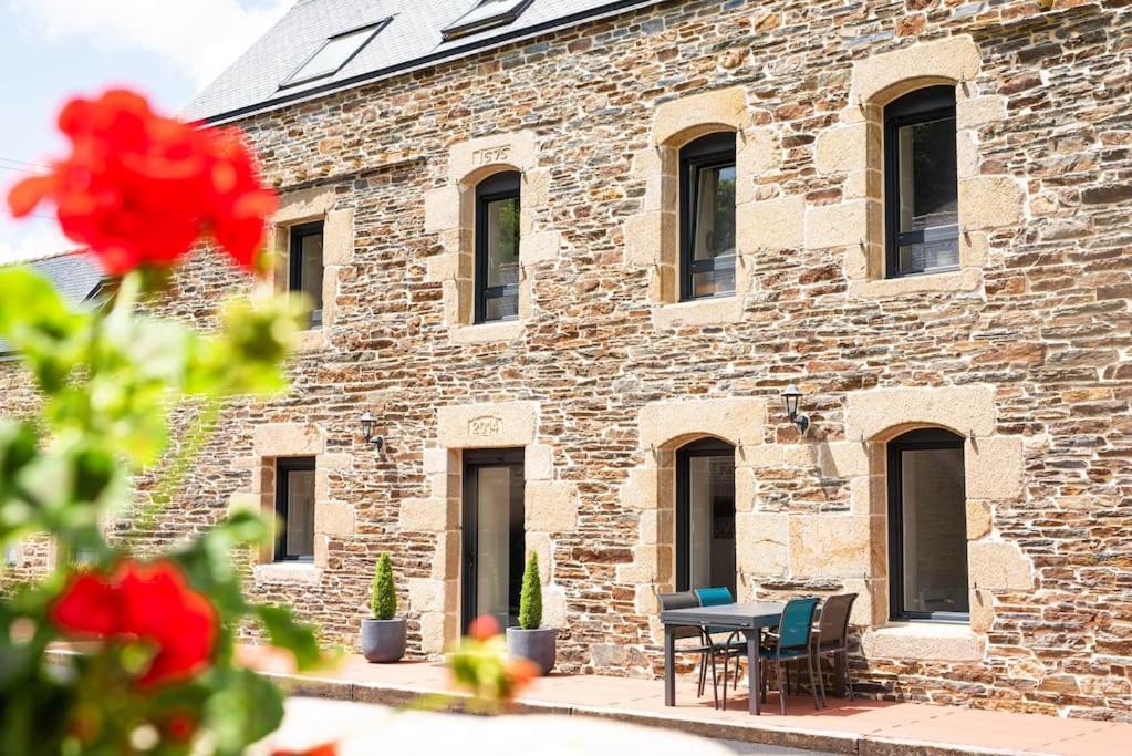 Gite Manoir De Kerlez Briec Экстерьер фото